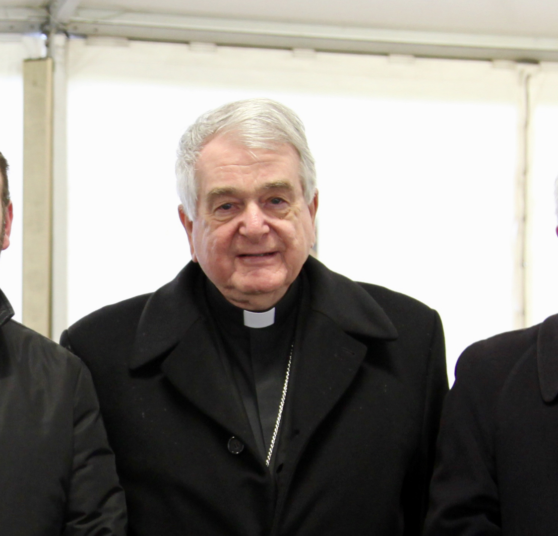 E8DAE9D5 BB20 47C2 929B BC31552B845D