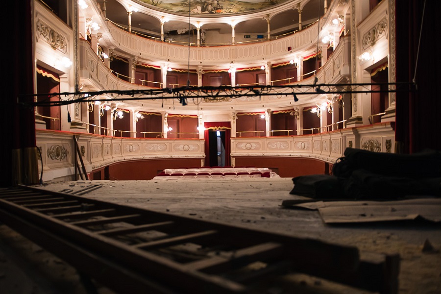 DSC05061 teatro caldarola