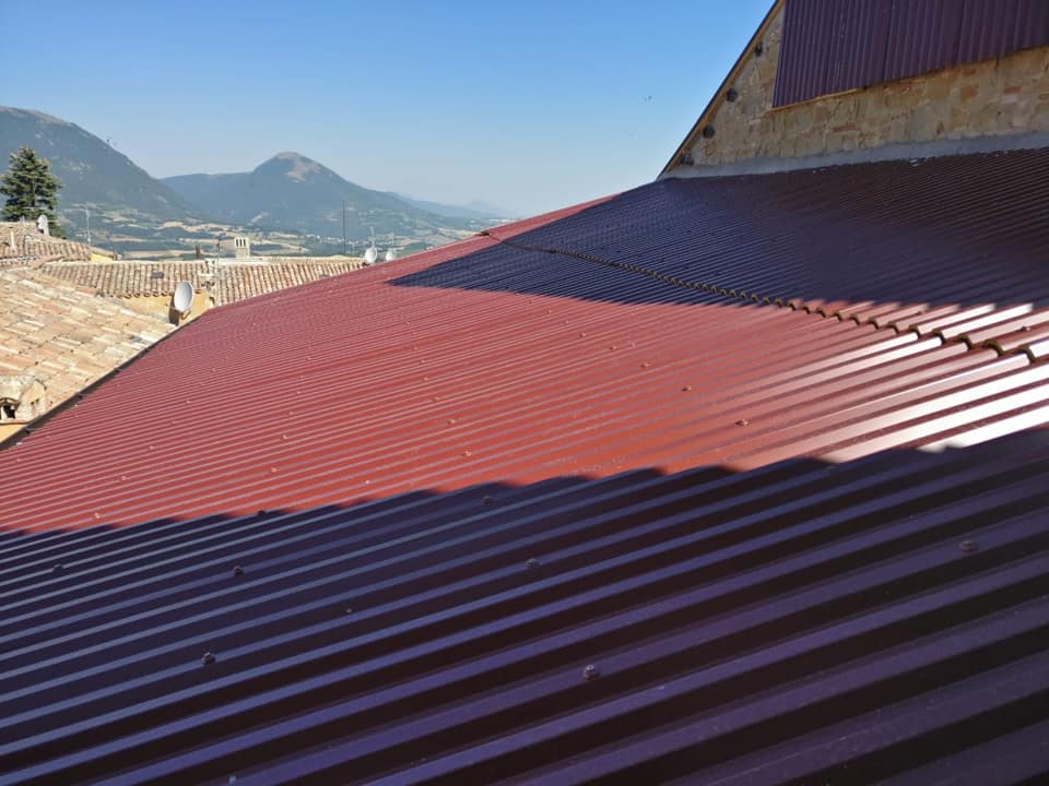 Lavori tetto teatro e monti