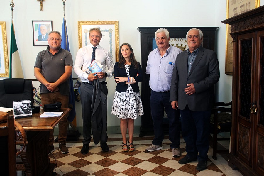 aa277452 edd8 40fb add6 fe486115654b