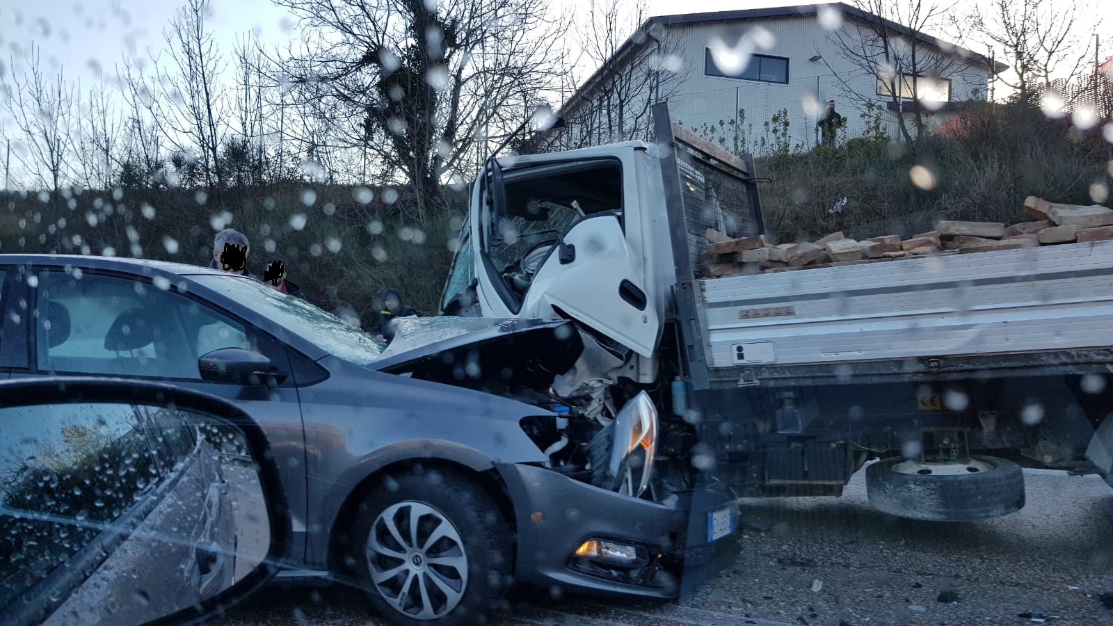 8a78ba3f 2927 4e09 be6e c3be1c93d4d4