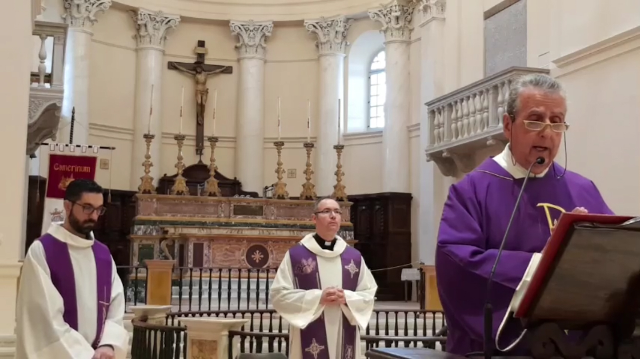 B968C7BB C0D2 4C20 8DF4 6024DA487F92