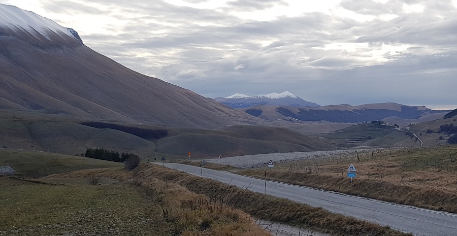 strada pian perduto panoramica