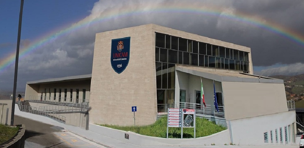 unicam 740x431