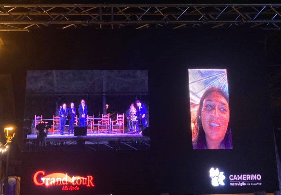 Laura Biancalani direttrice dellAndrea Bocelli Foundation in collegamento streaming 1