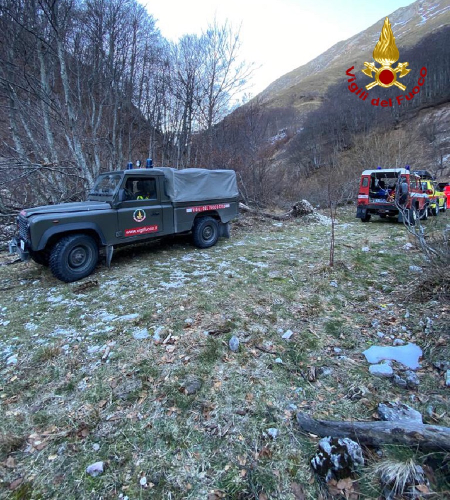 4 5949554909358590692