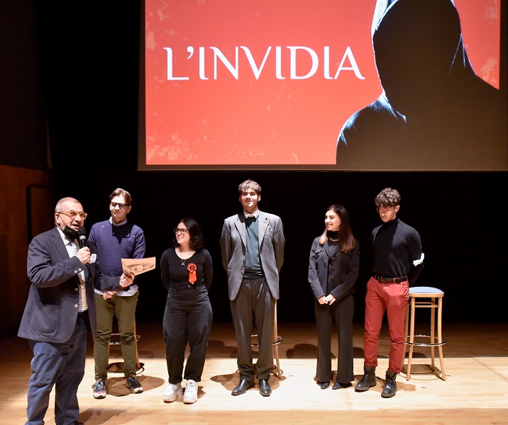 Hermas Ercoli Ilenia Ciarrocchi e i ragazzi dellassociazione Zagreus