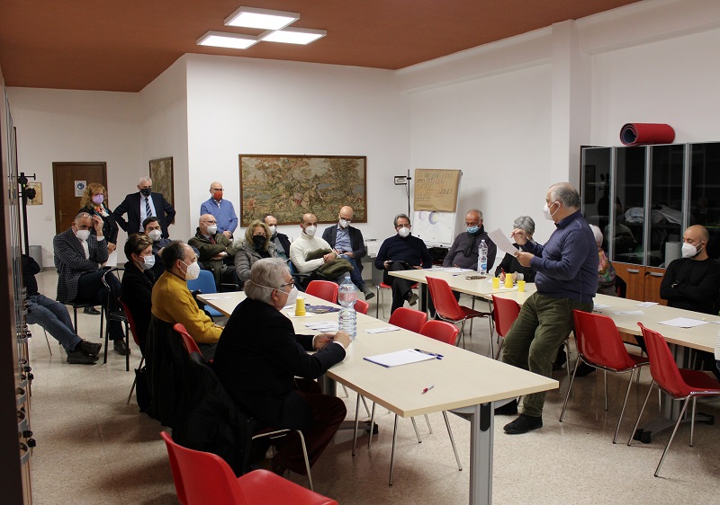 Incontro albergo diffuso Antonio Roversi