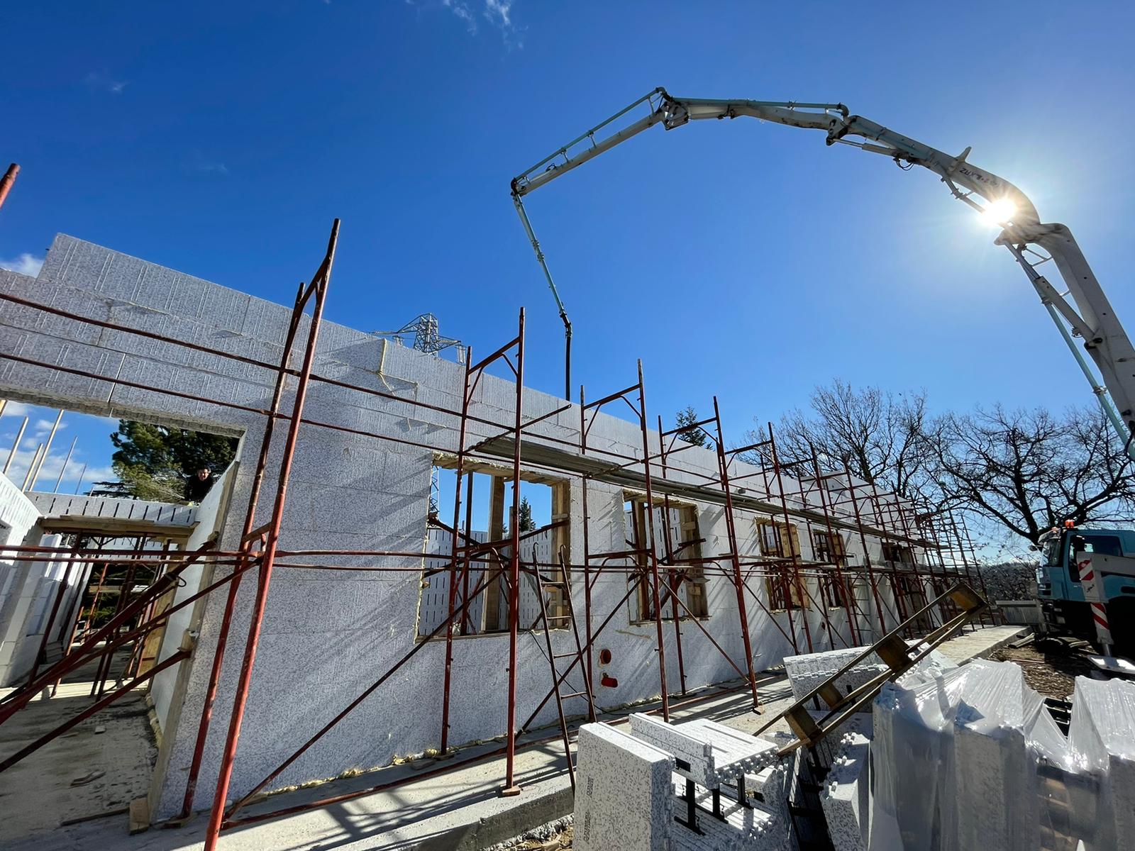 e62a7337 71a8 43db 9f17 70fe4da93ba3