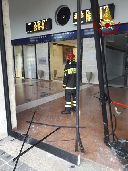  5782787510169092022 121