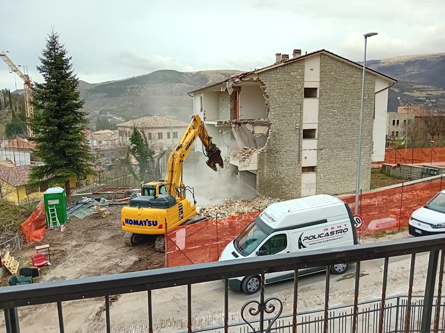 cc fiastra demolizione 01