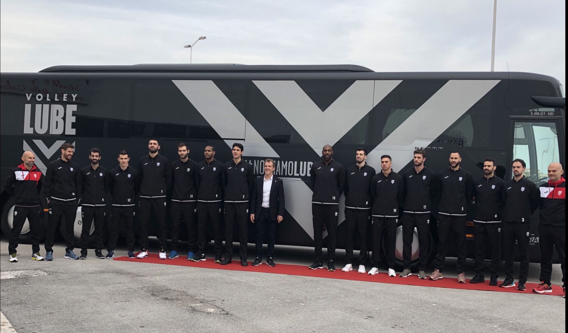 37C908E2 B984 44AA BCDB E486720BC54D