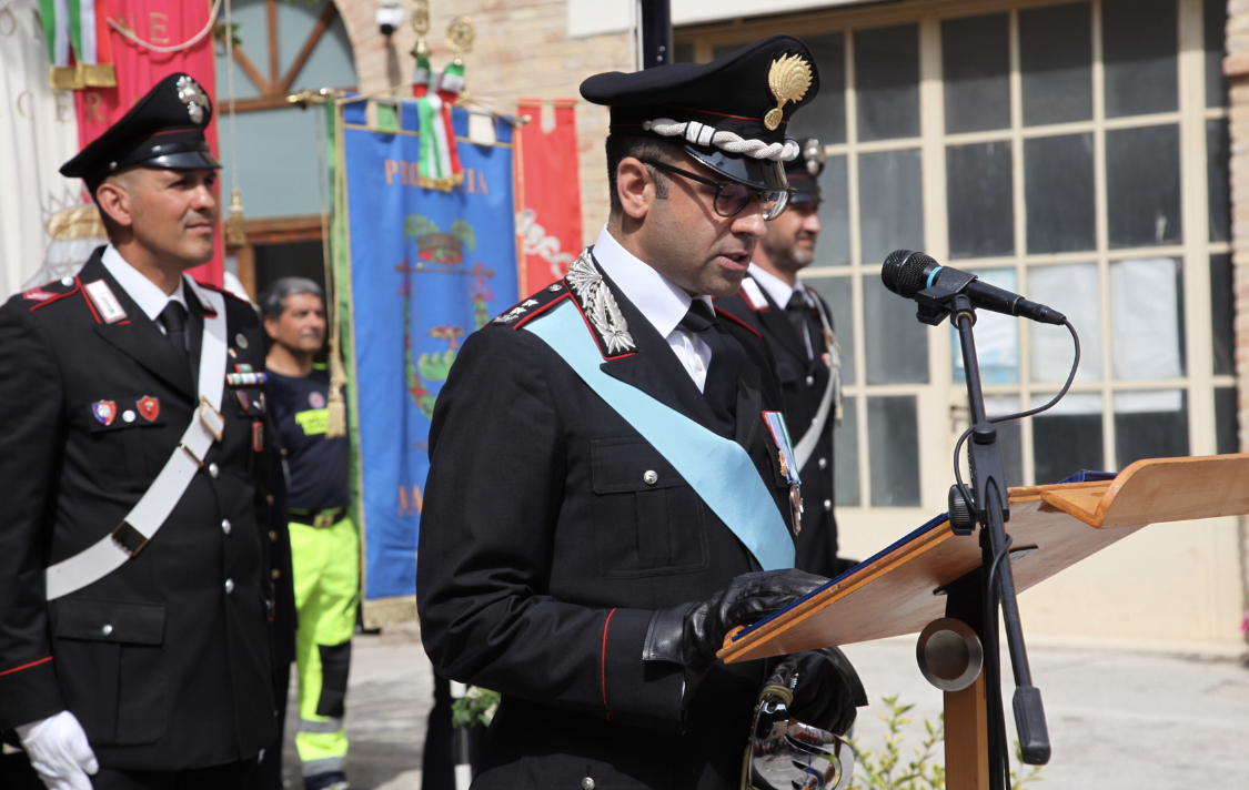 39CF5317 3217 479A 8187 095A767B87DC