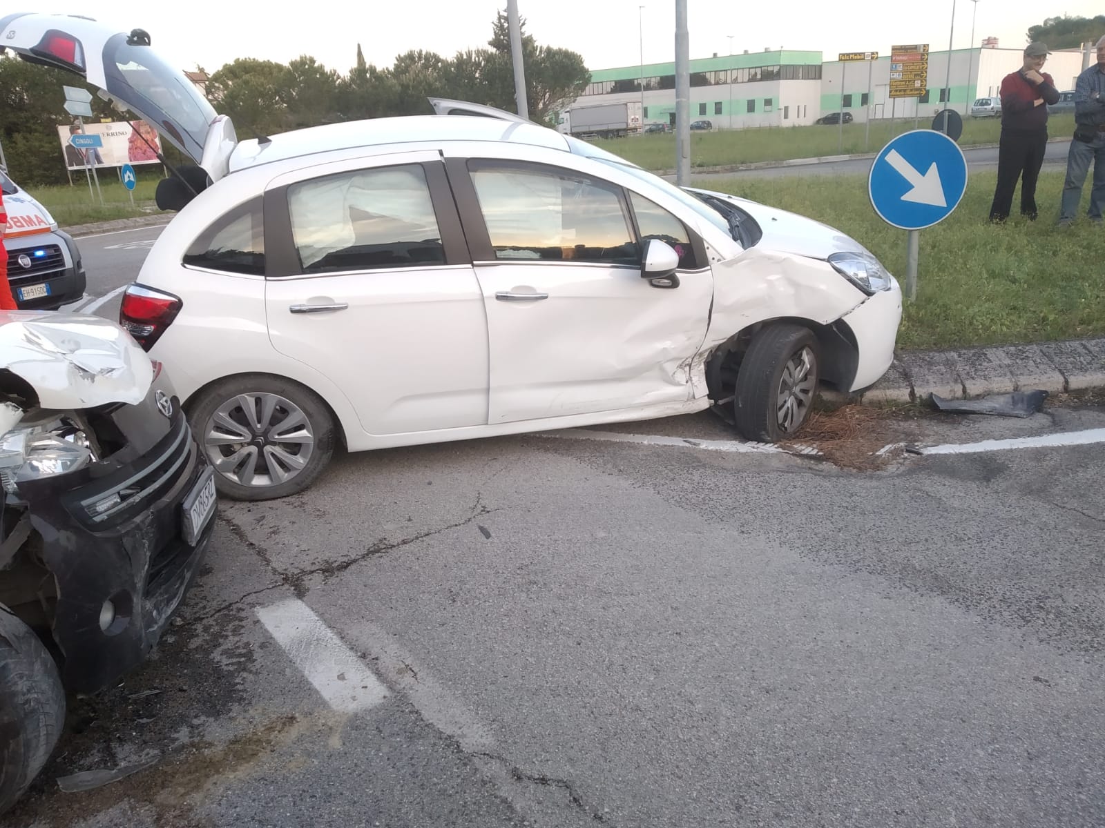 5529E5C5 133A 4221 8639 66DA082B997C