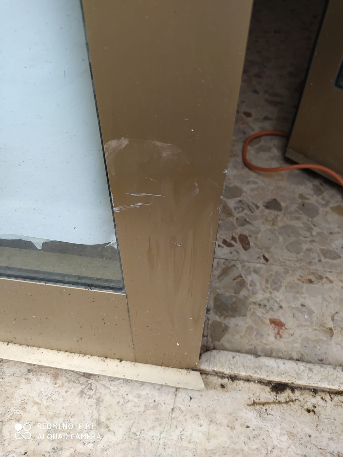 B1915496 B5F0 47F6 9466 7663104842A1