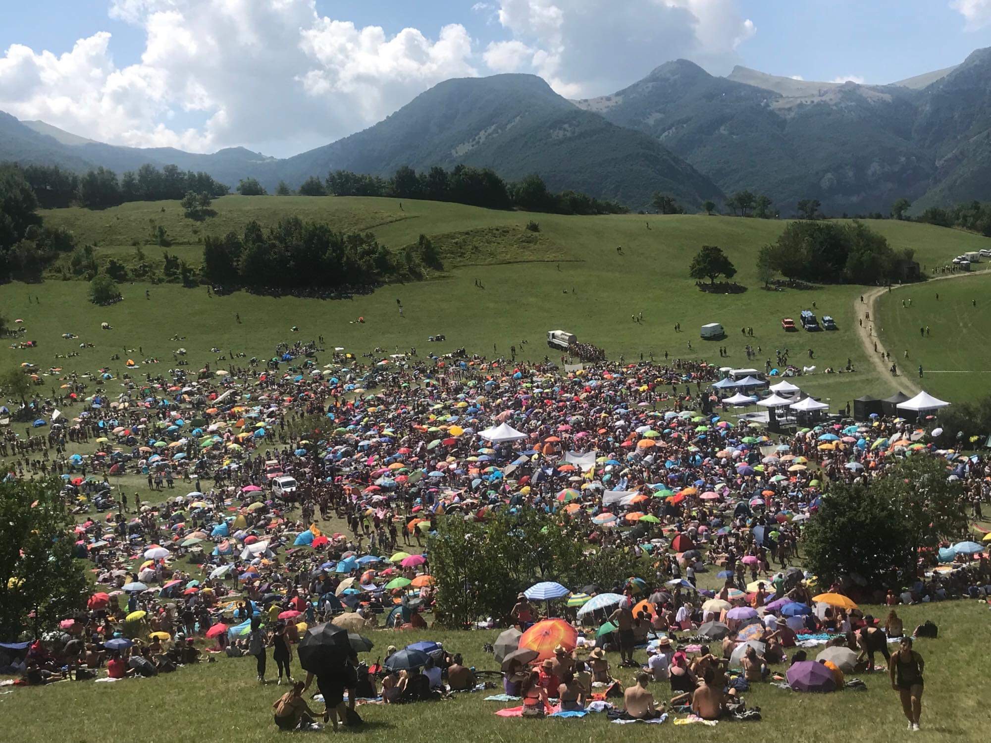 E4919BBD 1BCA 48C2 85F8 EA13184D1F5B