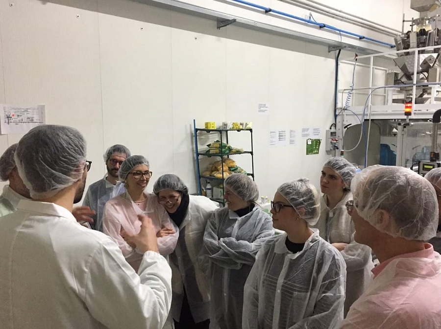 Un momento del focus in azienda