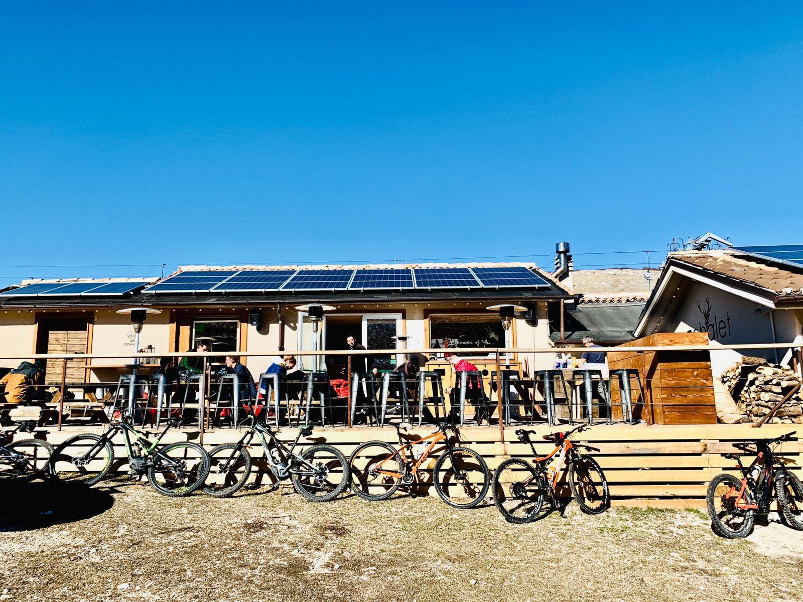 a87394c4 14c0 4bf0 a1ce dddbed576b10