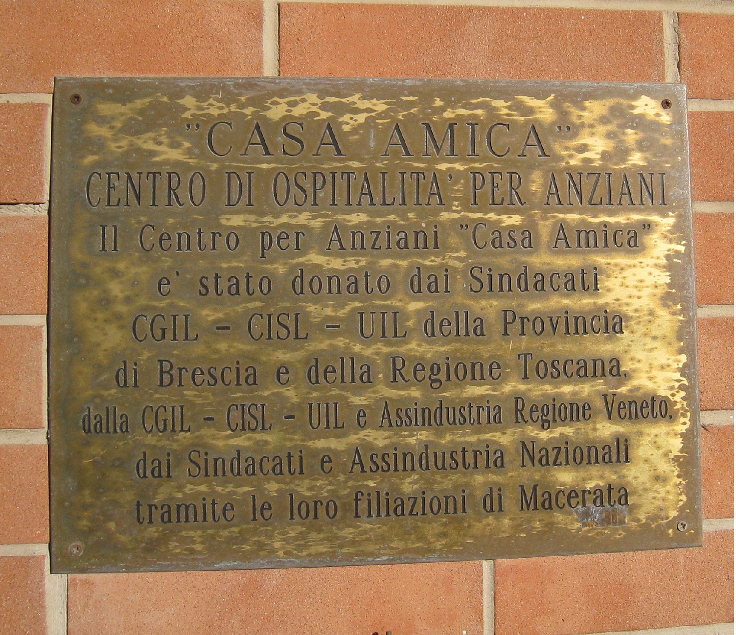 casa amica targa ingresso