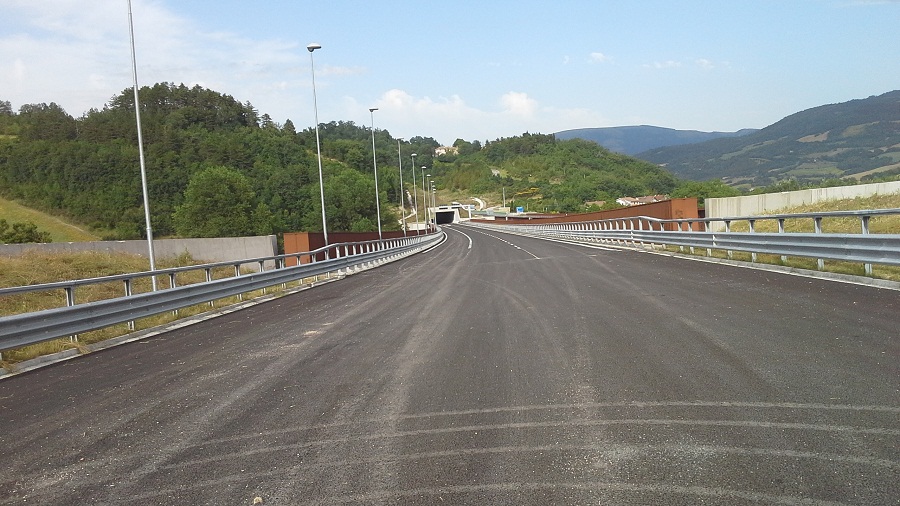 cavalcavia di muccia