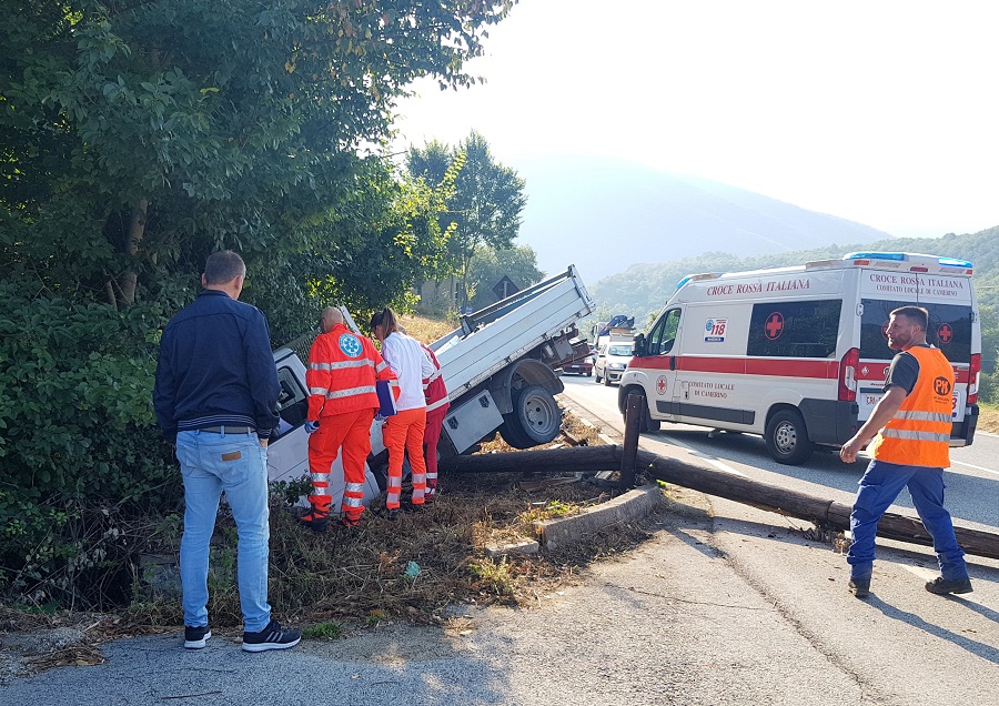 incidente strada varanense 2