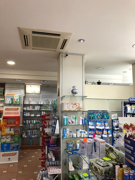 interno farmacia