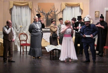 Pasqua di risate al teatro comunale di Caldarola