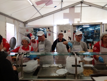 &ldquo; Il mare continua ad aiutare la montagna&rdquo;- Pesce a km zero da Civitanova Marche per la mensa sfollati di Camerino