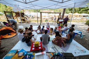 Sisma- Distribuiti 1200 libri con 'La Biblioteca della solidariet&agrave;'