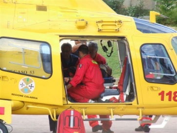 San Severino: precipita dalla finestra, grave una donna di 68 anni