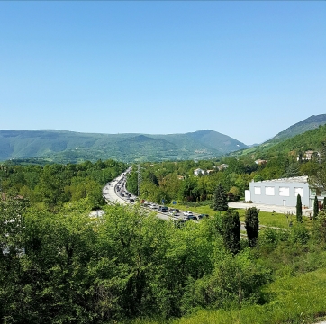 Code lungo la Valdichienti. 25 aprile nel traffico