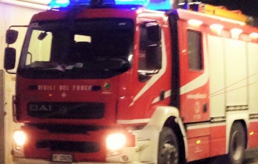 Fiamme in un appartamento del centro storico di Corridonia.
