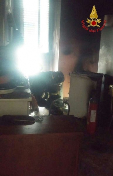 Incendio a Macerata, salvato un bambino di due anni