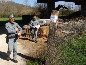 Sequestrata discarica abusiva a Serra San Quirico. Denunciato il responsabile
