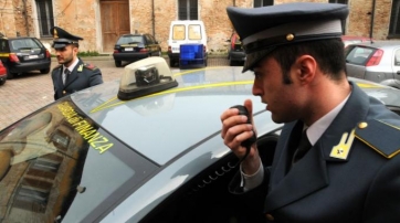 Frode fiscale sul gasolio scoperta dalla Guardia di Finanza. La mente cinquantenne settempedano