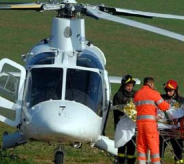 Auto si scontra con un camion, muore una donna di Petriolo