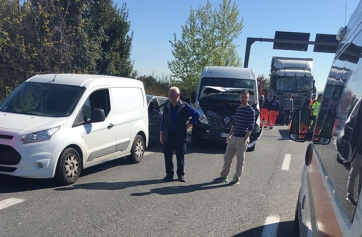 Maxi incidente in superstrada. Diversi feriti e traffico bloccato