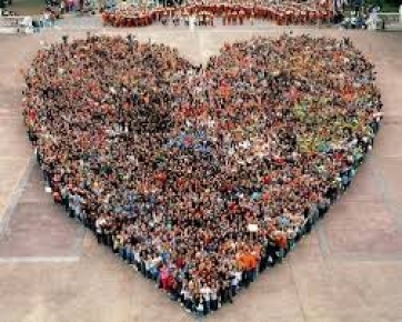 "Un cuore che batte nel cuore di Camerino". Cresce l&rsquo;attesa per il flash mob in piazza Cavour