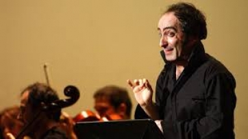 Form e Luigi Maio in scena con Pierino e il lupo nel tendone di Belforte  per gli alunni delle scuole terremotate