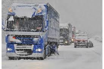 Divieto di circolazione dei mezzi pesanti su tratti della Statale 16 in provincia di Macerata.