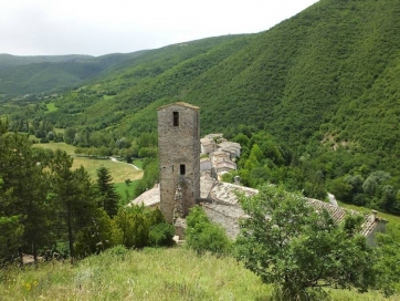 Capriglia, "paese mio che stai sulla collina..."