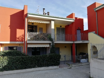 Caldarola, prima ristrutturazione danni lievi. 12 famiglie rientrano a casa