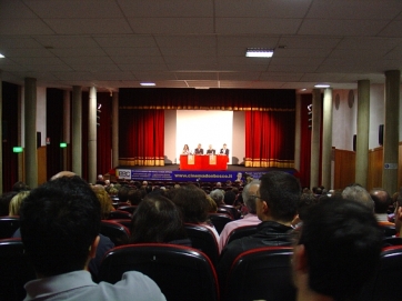 Il musical "Grease" per le popolazioni del sisma