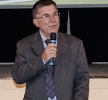 Camerino- La biblioteca itinerante incontra Giammario Borri e &ldquo; La rosa del mio Giardino&rdquo;