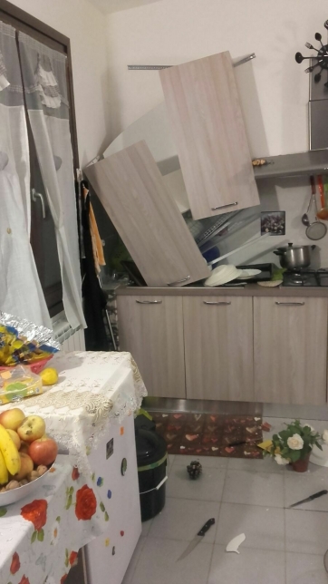 Forte scossa alle 5:10. Caos all&rsquo;interno delle Sae