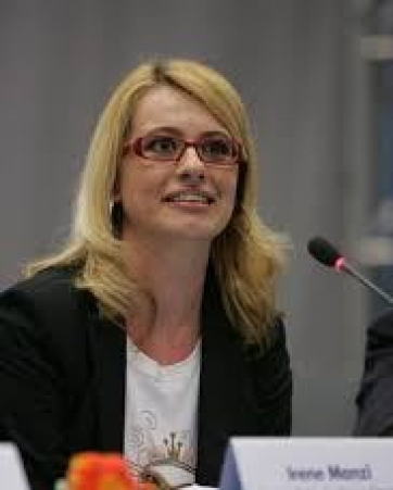 Terremoto- Irene Manzi: "Agire in fretta. Ridurre la burocrazia"