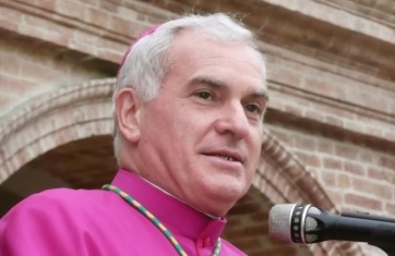 " La Pasqua sia un atto di ringraziamento al Signore". L'augurio dell'arcivescovo Francesco Brugnaro