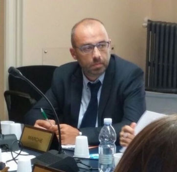 Rischio chiusura per l'informazione nelle Marche. Il grido d'allarme di Mastrovincenzo