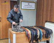 Sequestro di oltre 1200 articoli non sicuri al mercato settimanale
